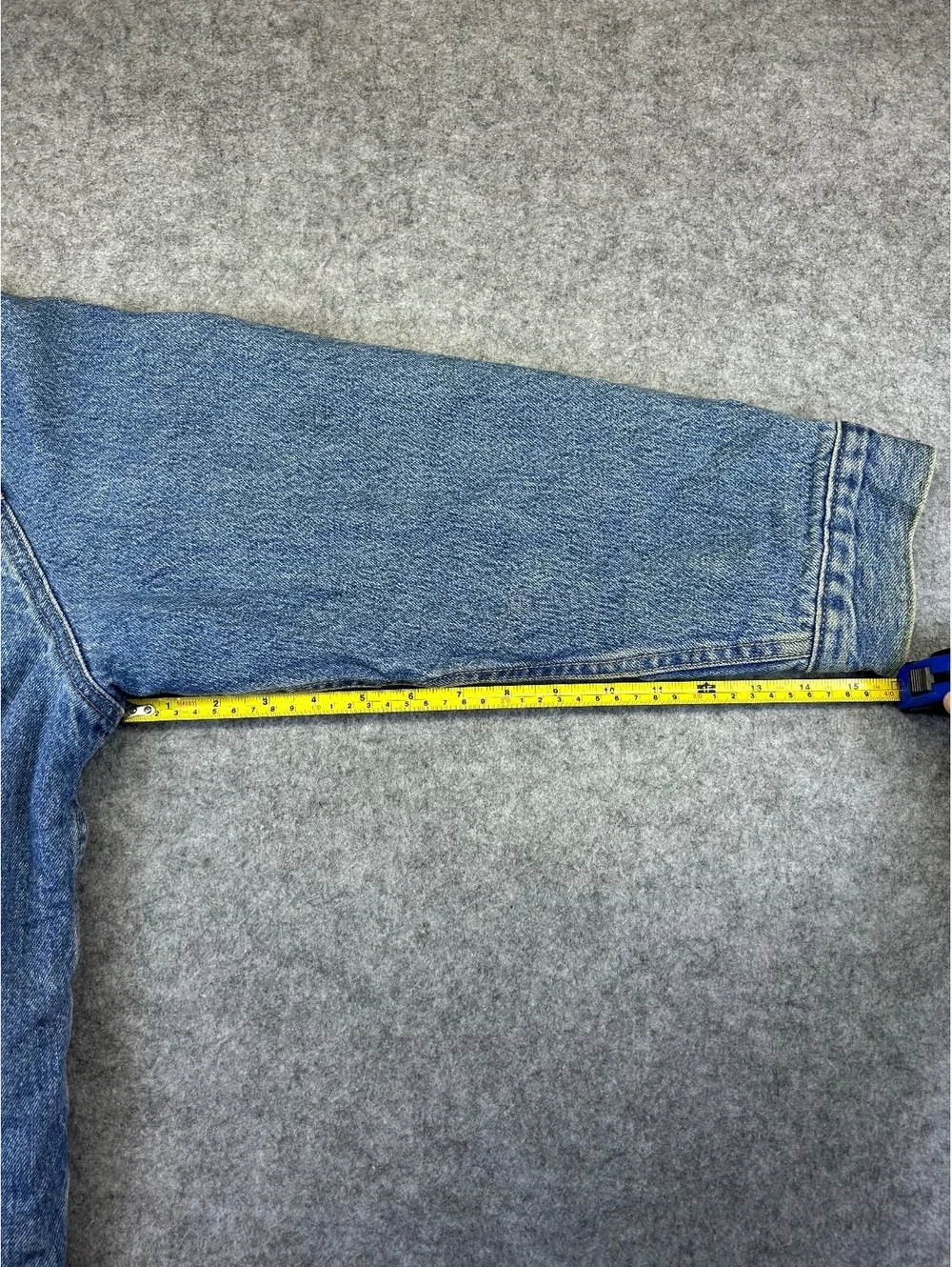 Levi's Sherpa Lined Denim Jacket Sz M Chore Coat Barn Outdoor Western Work Light